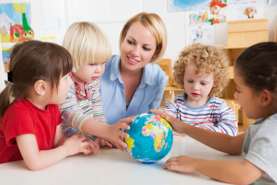 Аналитический отчет воспитателя за межаттестационный период и на категорию